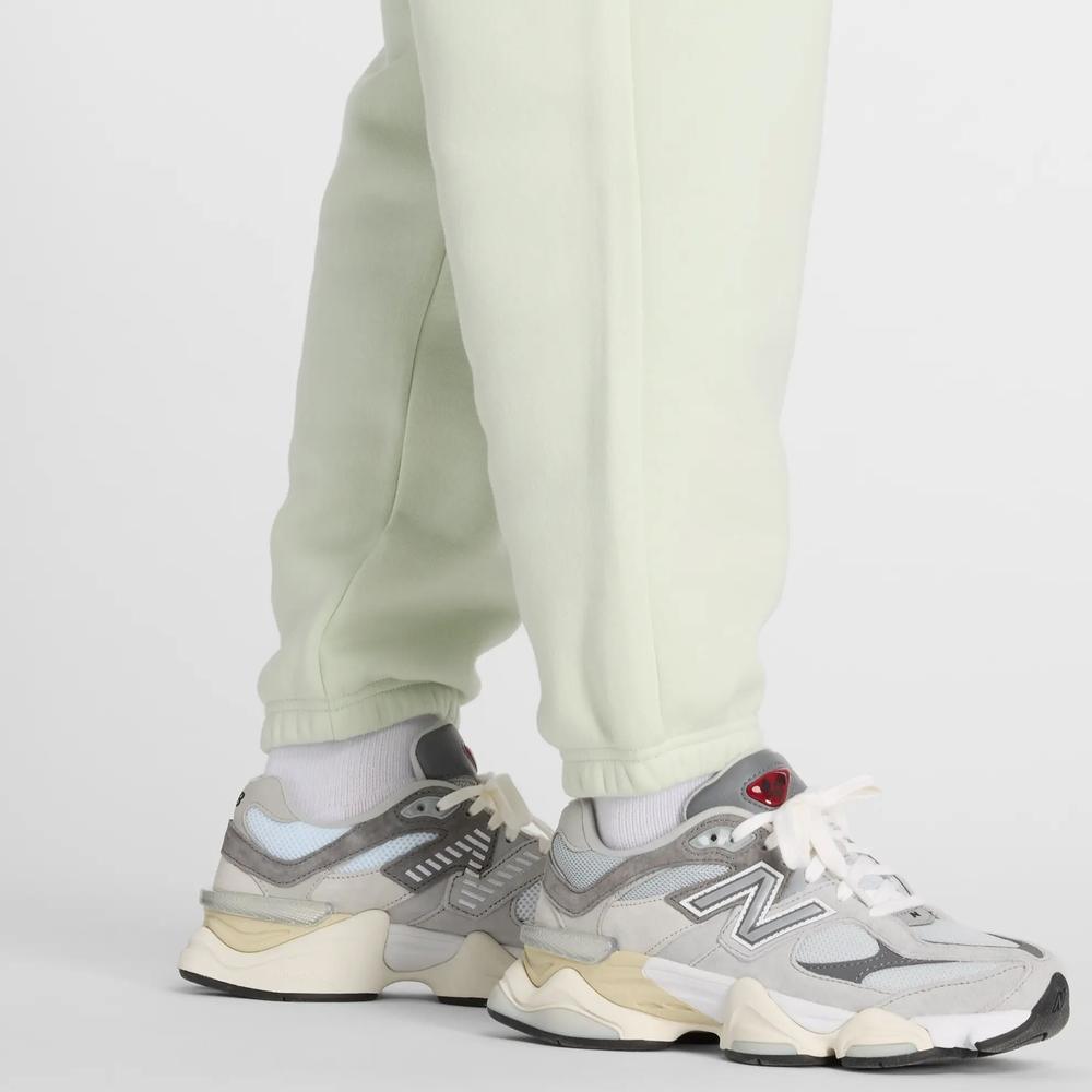 Dámske nohavice New Balance WP43500NUM - zelené