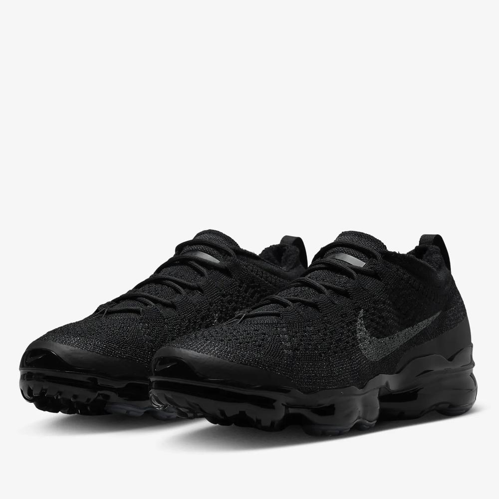 Topánky Nike VaporMax 2023 Flyknit DV1678-003 - čierne