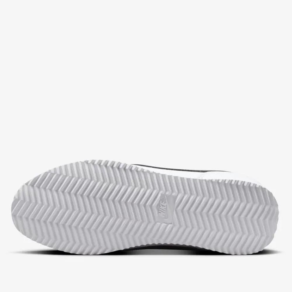 Dámske topánky Nike Cortez GS DM0950-108 - biele