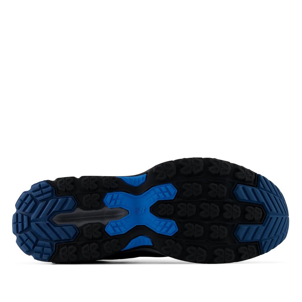 Pánske topánky New Balance 410 v9 M41048U - čierne