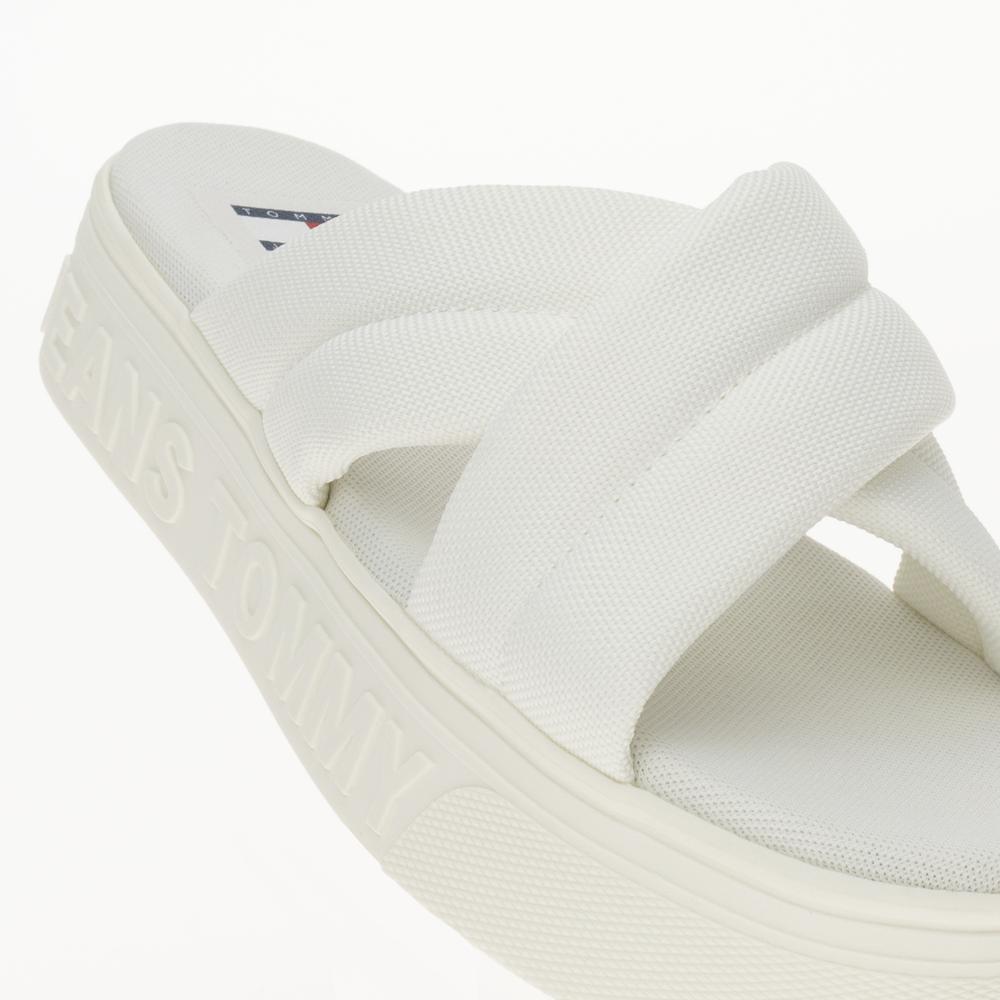 Klapky Tommy Jeans Lettering Flatform EN0EN02465-YBL - biele