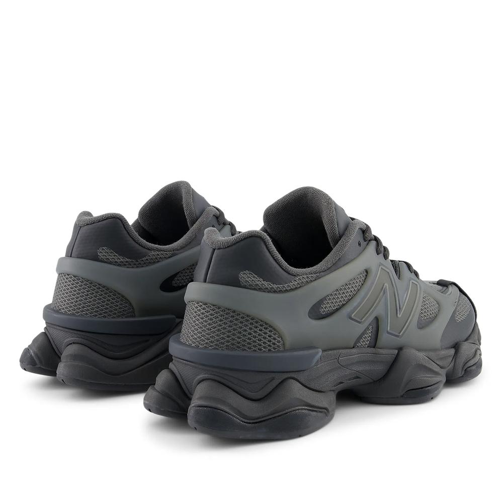 Unisex topánky New Balance U9060IAA - šedý