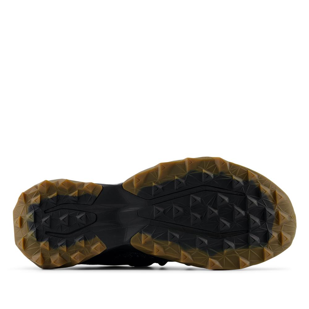 Pánske topánky New Balance Tektrel MTTTRCK1 - čierne