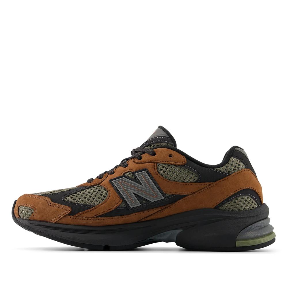 Unisex topánky New Balance U2010ANV - hnedé