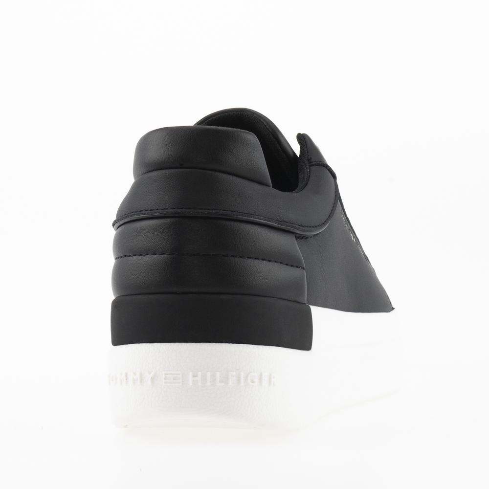 Topánky Tommy Hilfiger Elevated Sneakers FW0FW06511-0GL - čierne