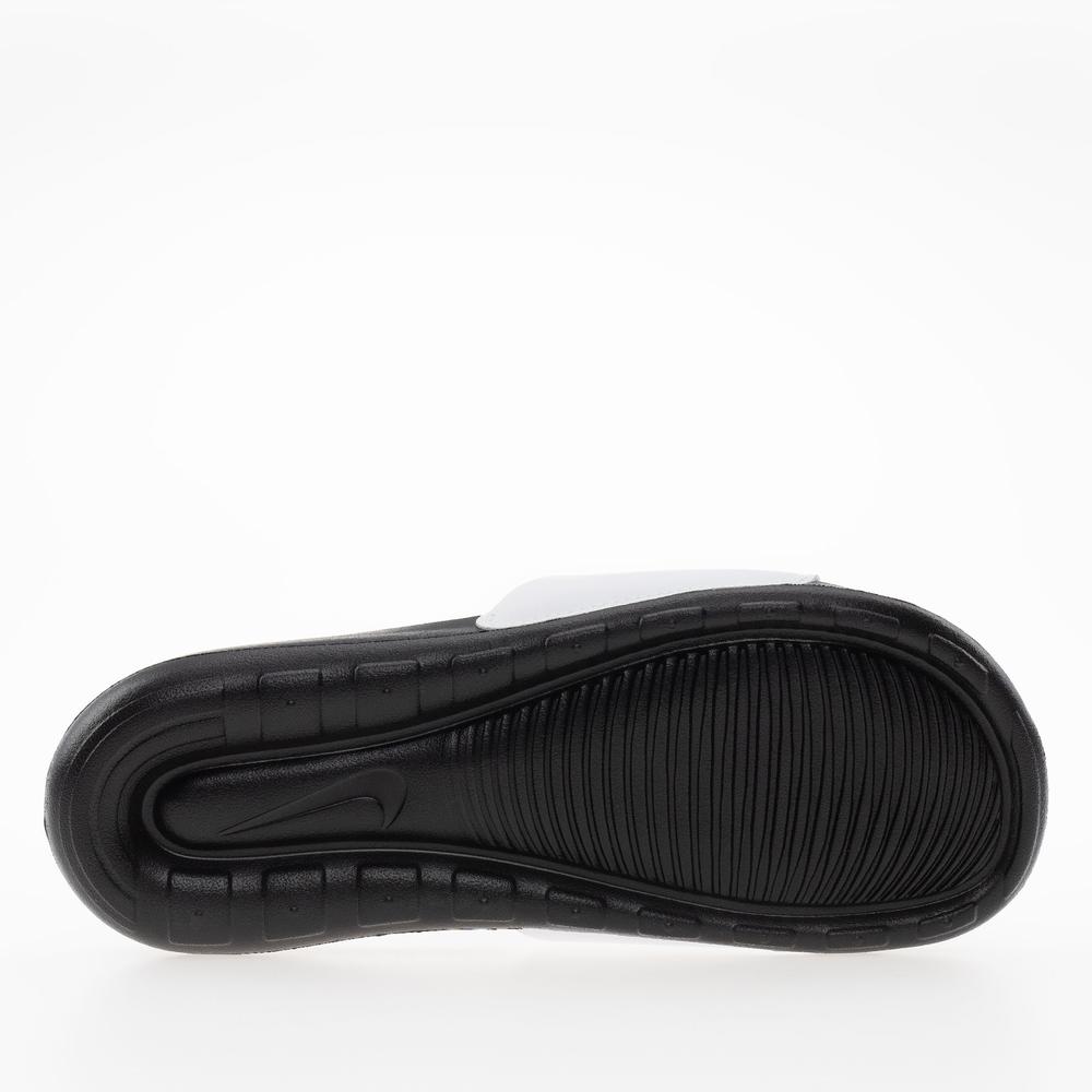 Klapky Nike Victori One CN9675-005 - biele