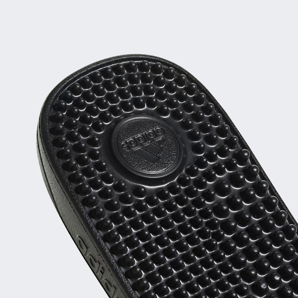 Klapky adidas Essentials Adissage F35580 - čierne