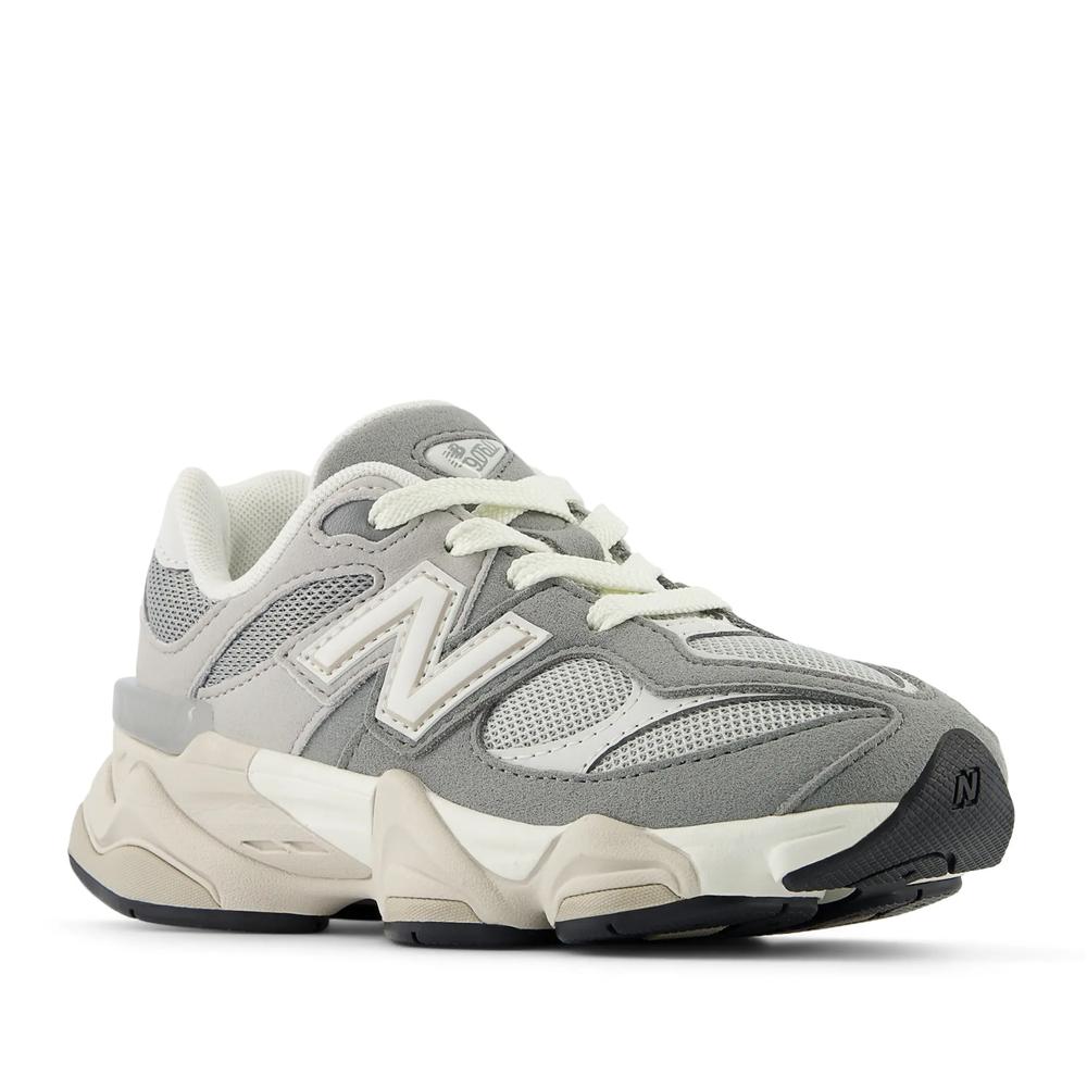 Detské topánky New Balance PC9060EM - šedý