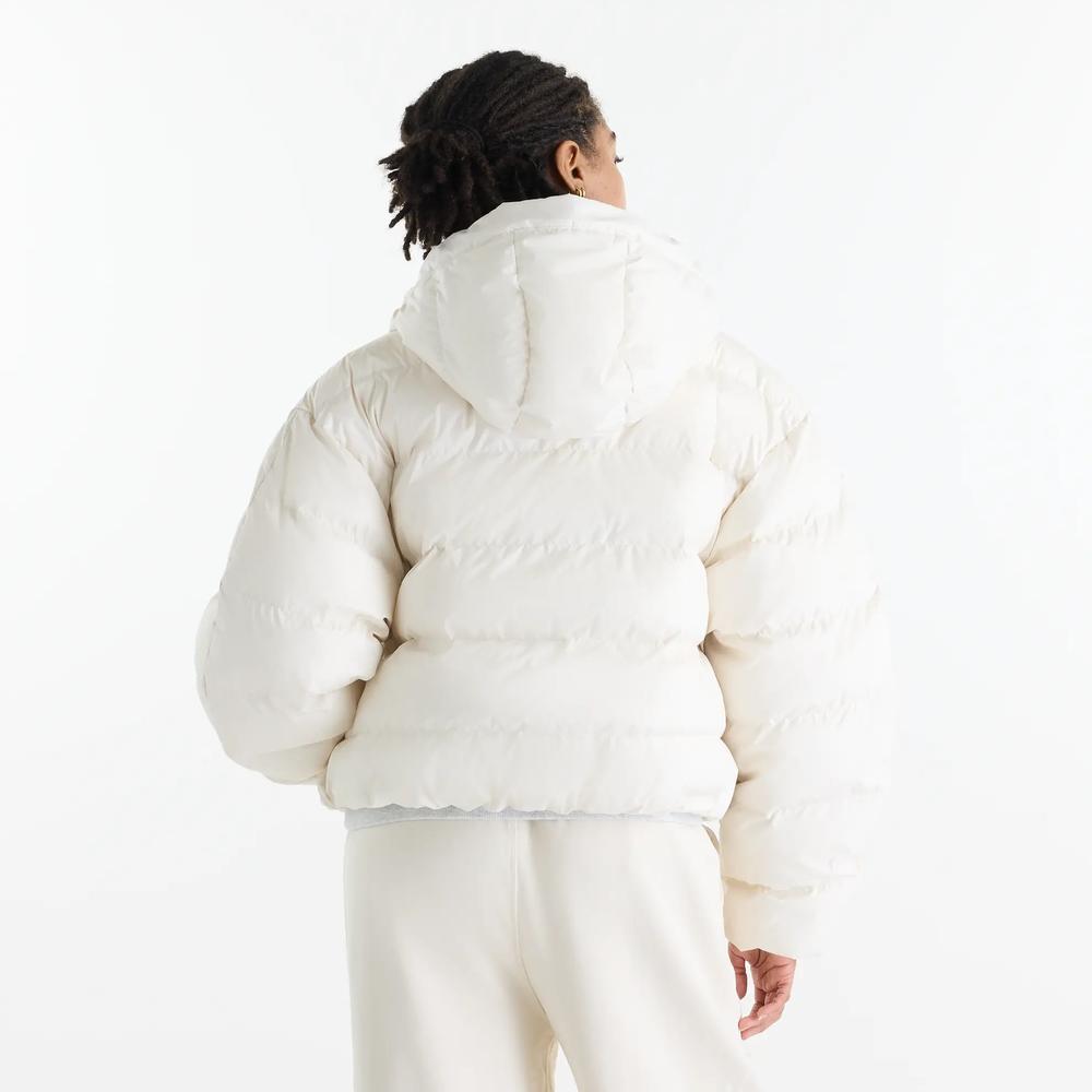 Dámská bunda New Balance Boston Puffer WJ62V5SNLIN - béžové