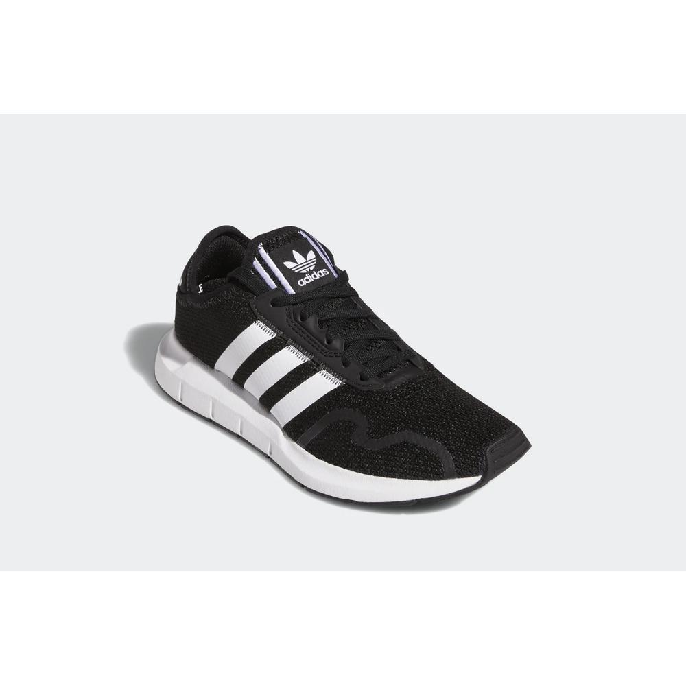 Topánky adidas Originals Swift Run X FY2150 - čierne