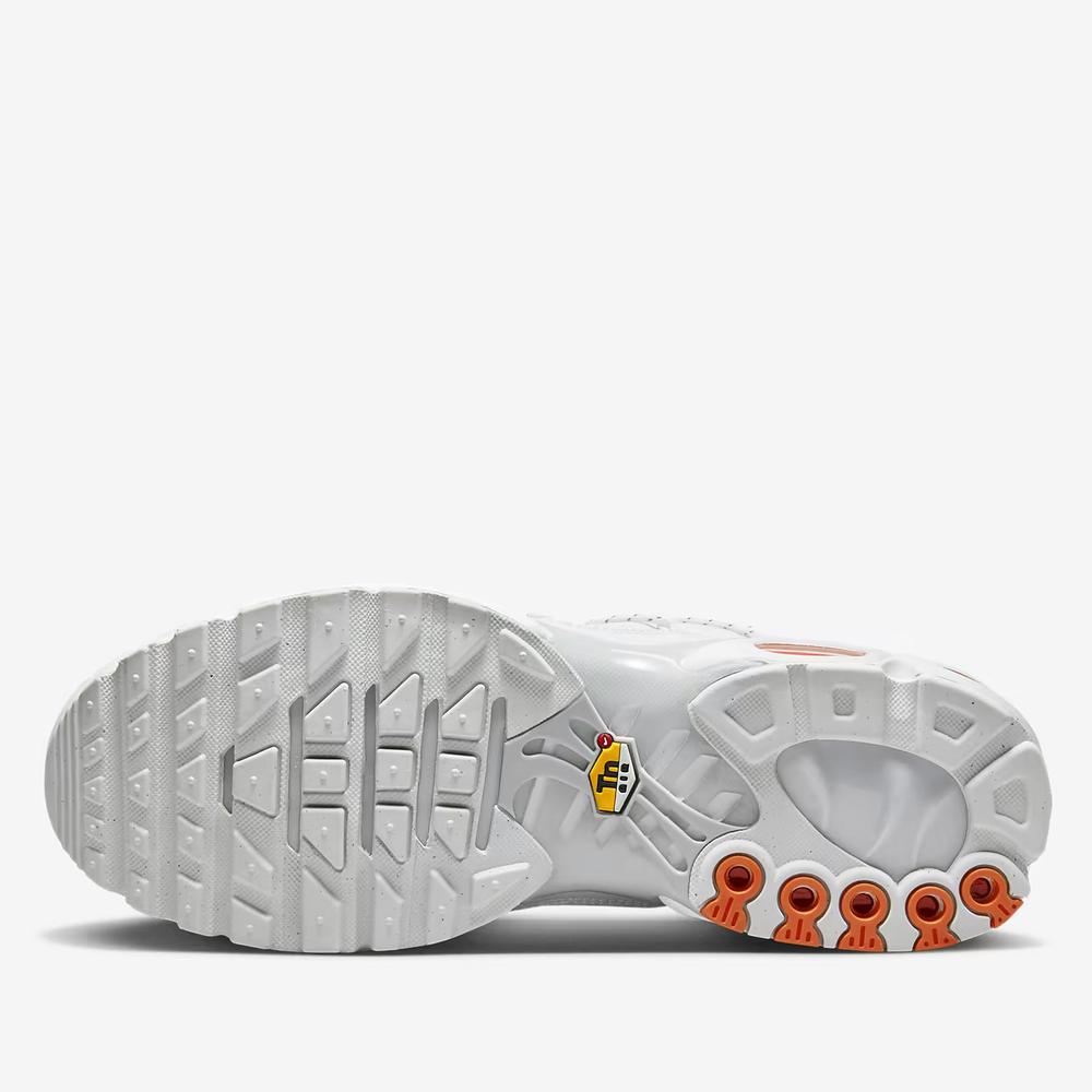 Pánske topánky Nike Air Max Plus Utility FJ4232-100 - biele