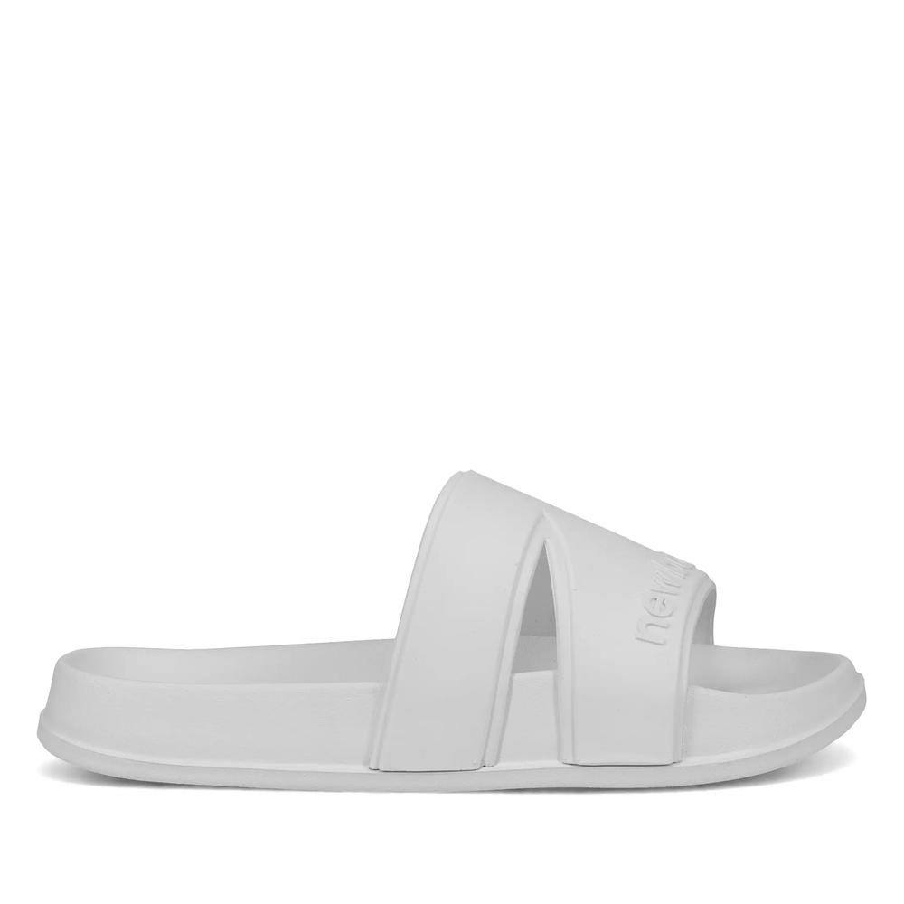 Klapky New Balance SUF20SQ1 - biele