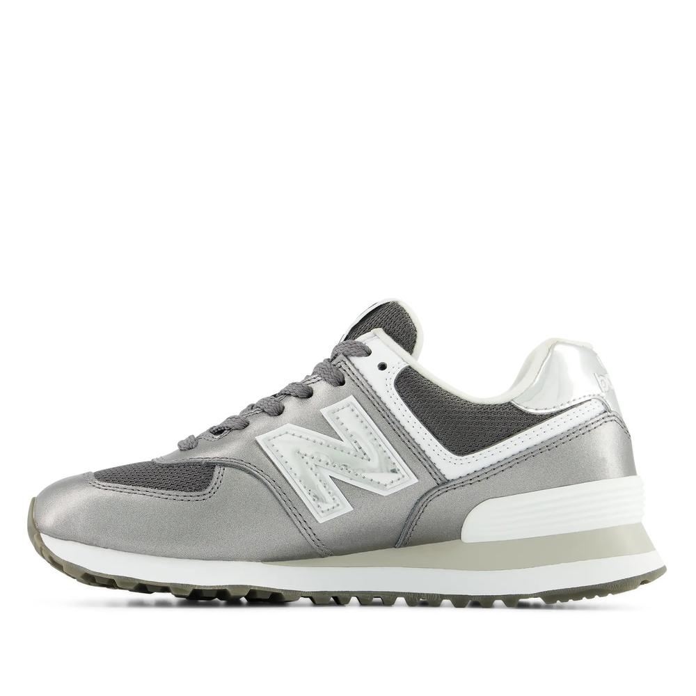 Dámske topánky New Balance W5748DS - strieborné
