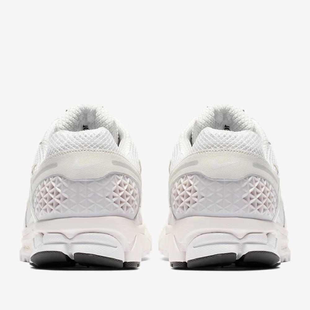 Pánske topánky Nike Zoom Vomero 5 BV1358-001 - biele
