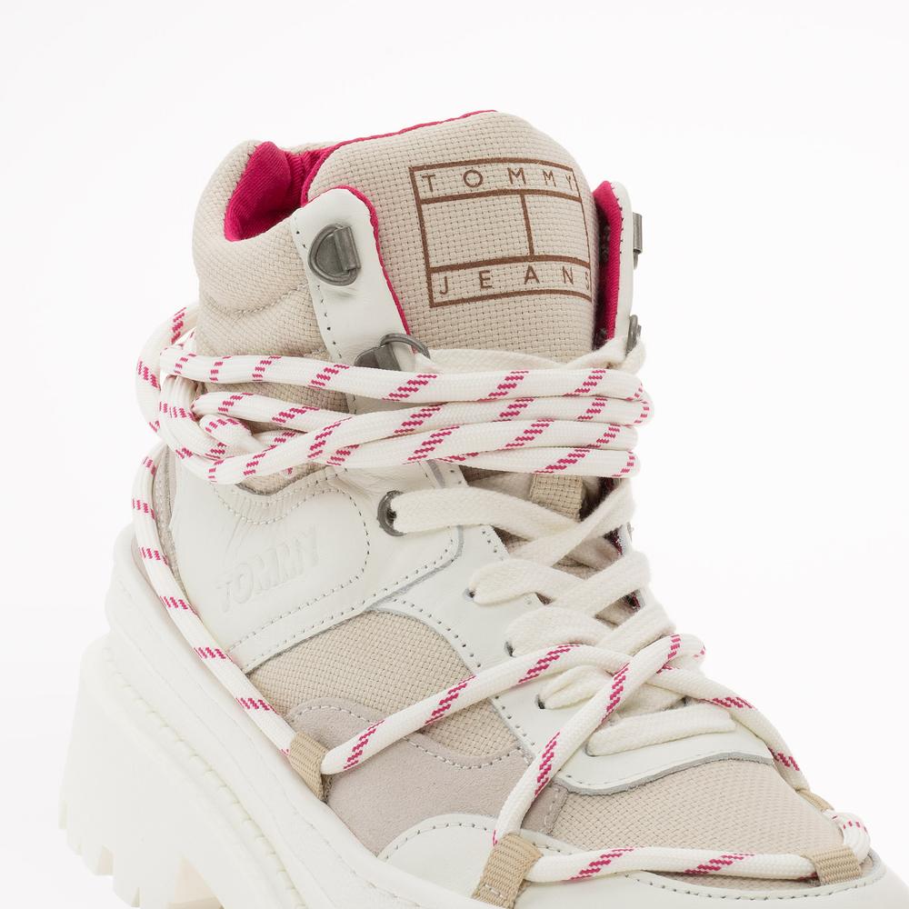Topánky Tommy Jeans TJW Hybrid Boot EN0EN02338-YBI - béžové