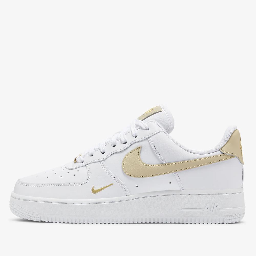 Topánky Nike Air Force 1 '07 Essential CZ0270-105 - biele