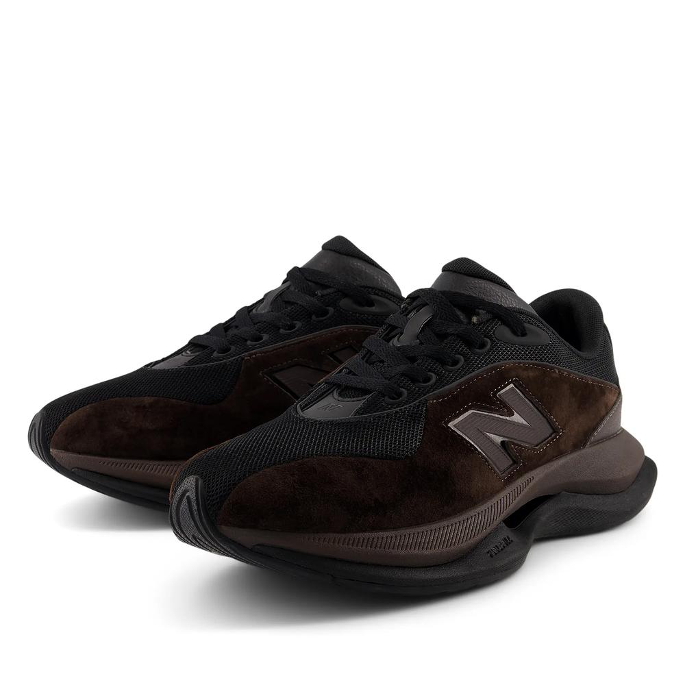 Unisex topánky New Balance UTFOA8GD - hnedé
