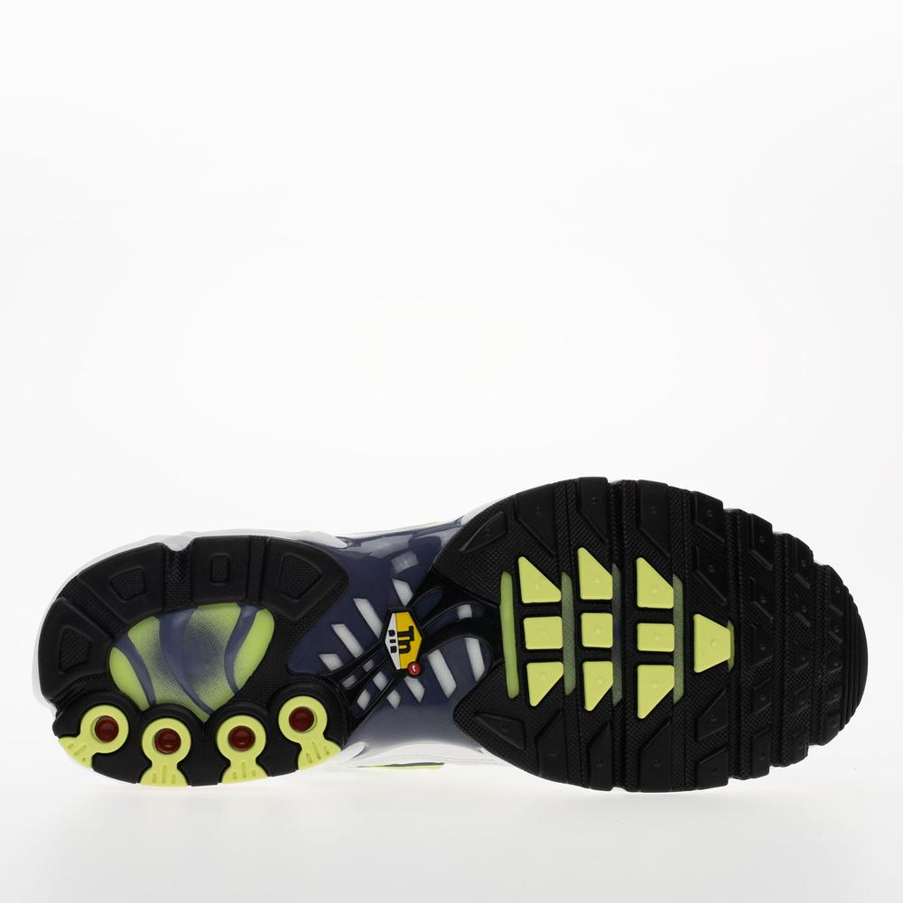 Pánske topánky Nike Air Max Plus HV6227-001 - biele
