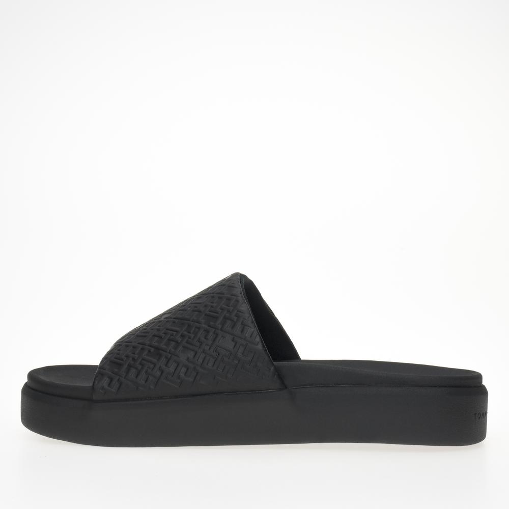 Klapky Tommy Hilfiger Monogram Pool FW0FW07855-BDS - čierne