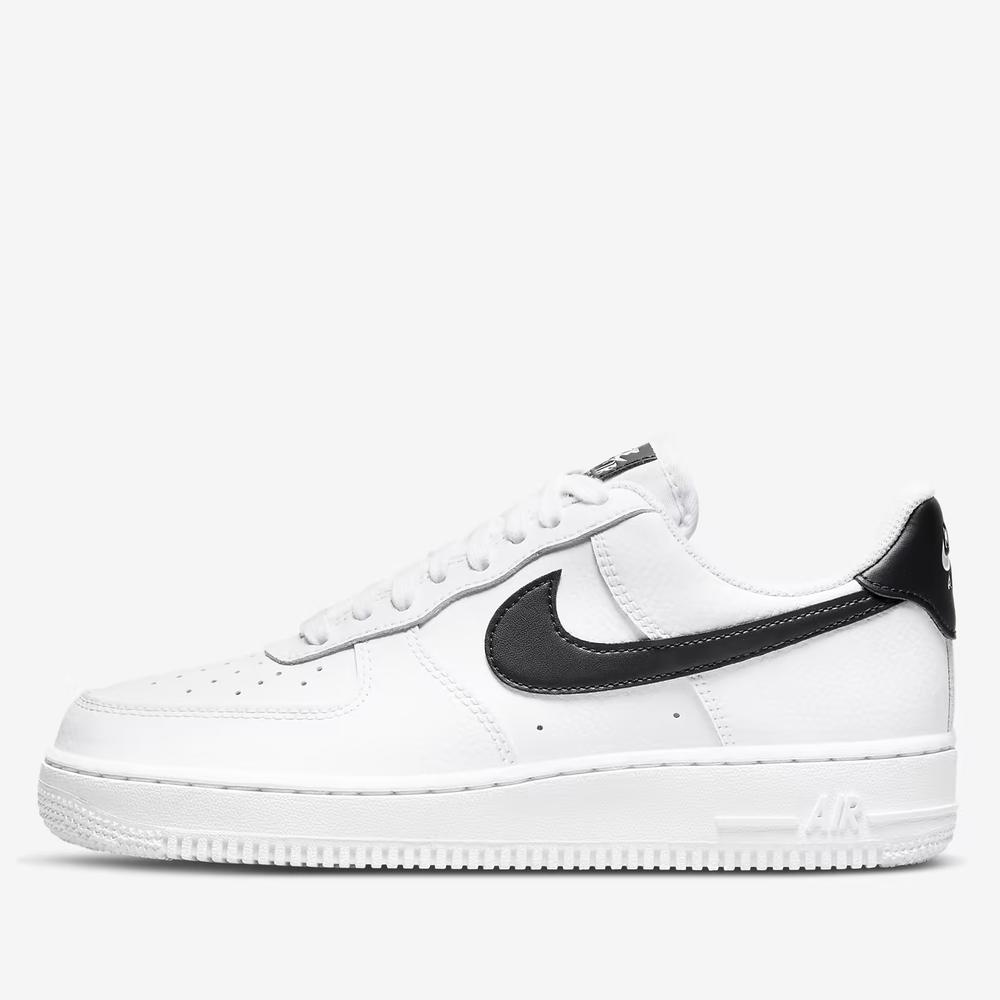 Dámske topánky Nike Air Force 1 '07 DD8959-103 - biele