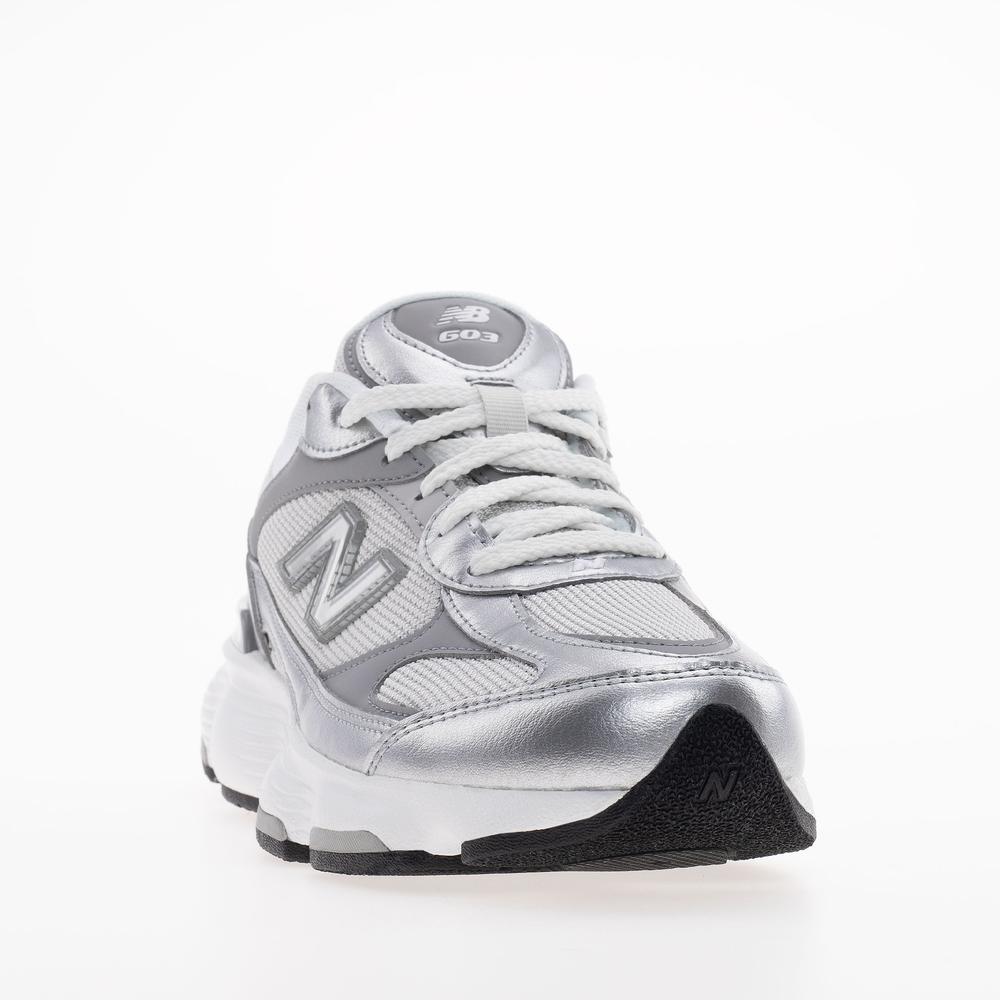Dámske topánky New Balance W6037JY - strieborné