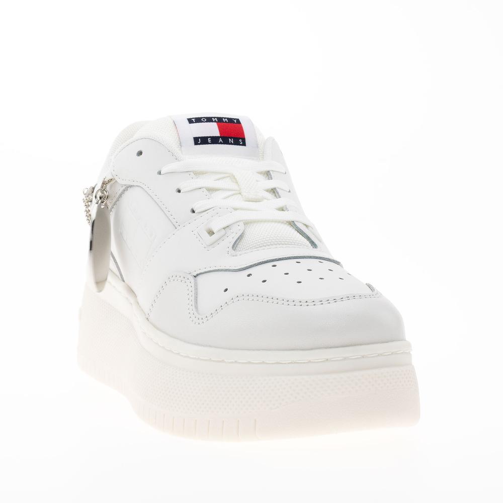 Topánky Tommy Jeans TJW Retro Flatform Charm EN0EN02421-YBL - biele