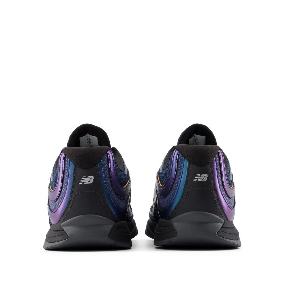 Unisex topánky New Balance URC569RW - tmavomodré