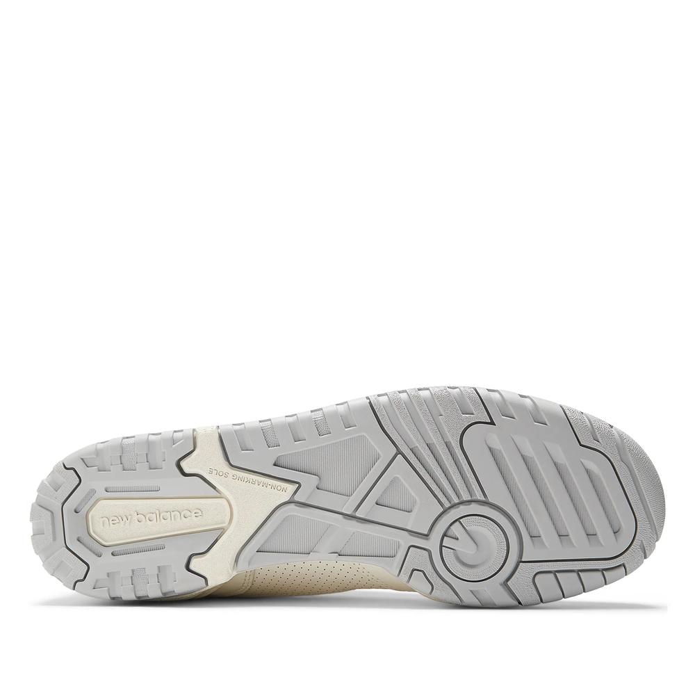 Unisex topánky New Balance BB550PWD - biele