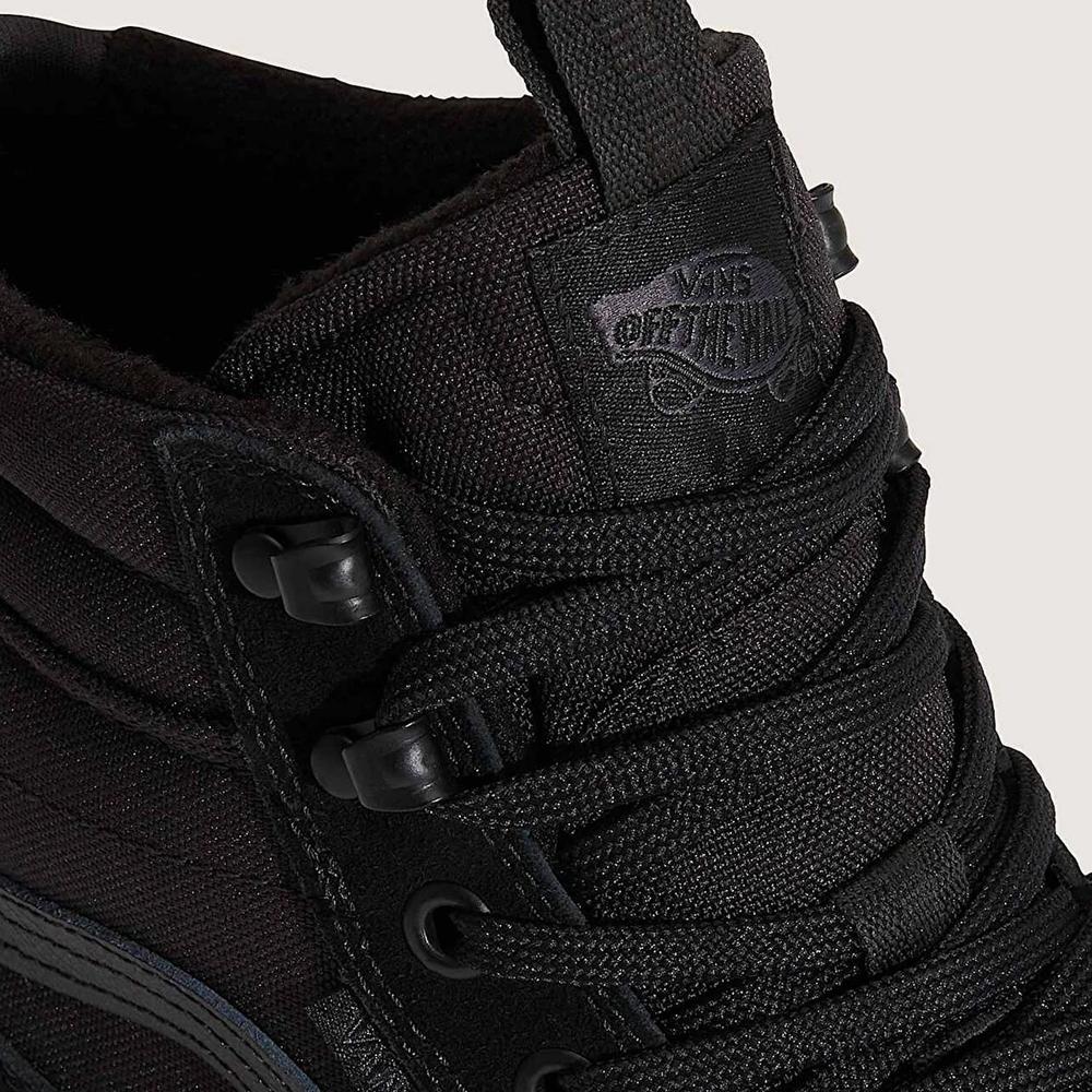 Dámske topánky Vans SK8-Hi Waterproof VN000DAQBKA1 - čierne