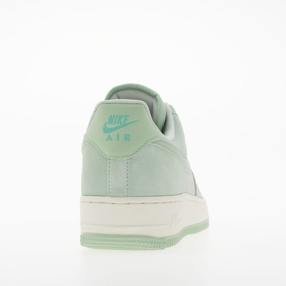 Dámske topánky Nike Air Force 1 '07 SE HQ1497-099 - zelené