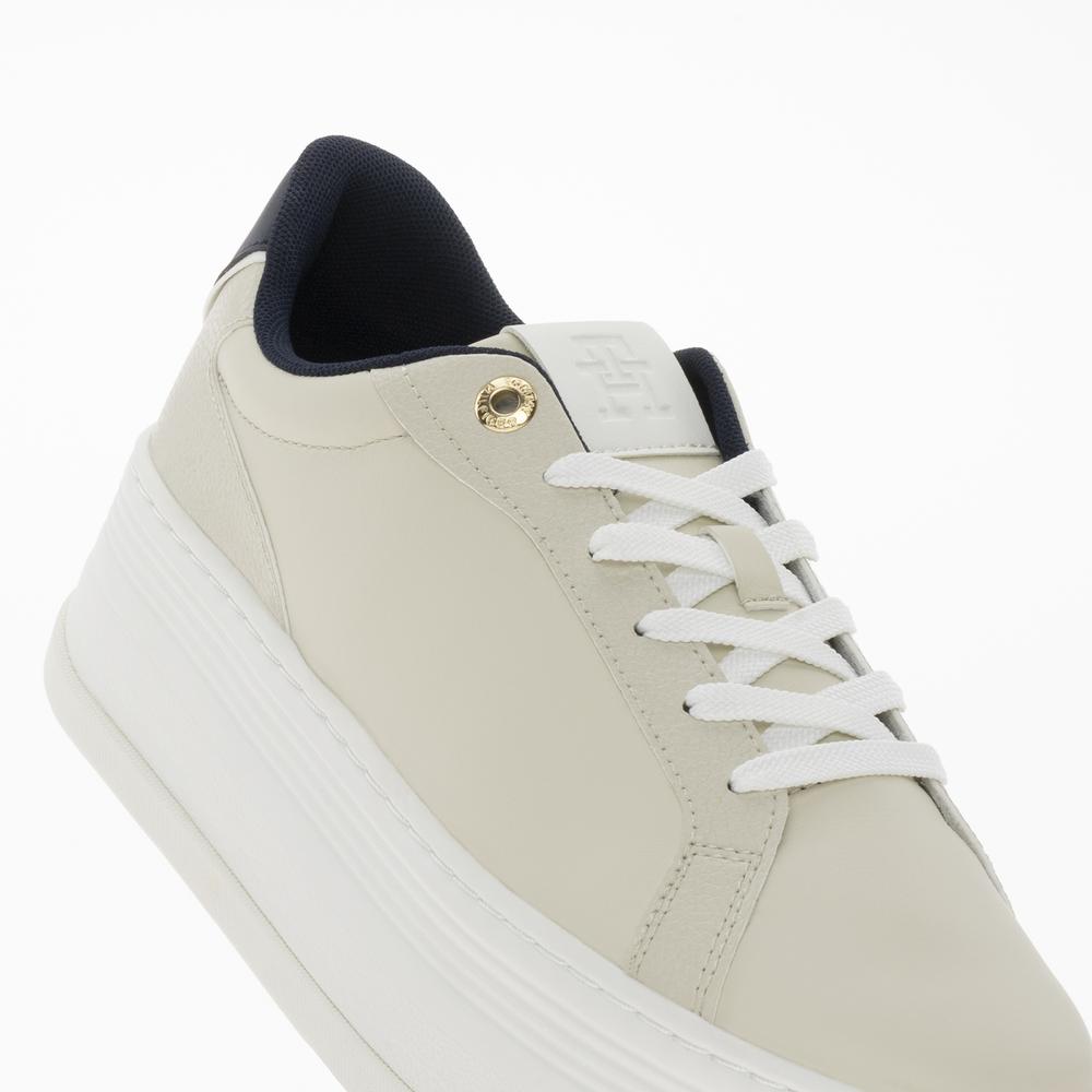 Topánky Tommy Jeans Platform Sneaker Triangle FW0FW08115-ACG - béžové