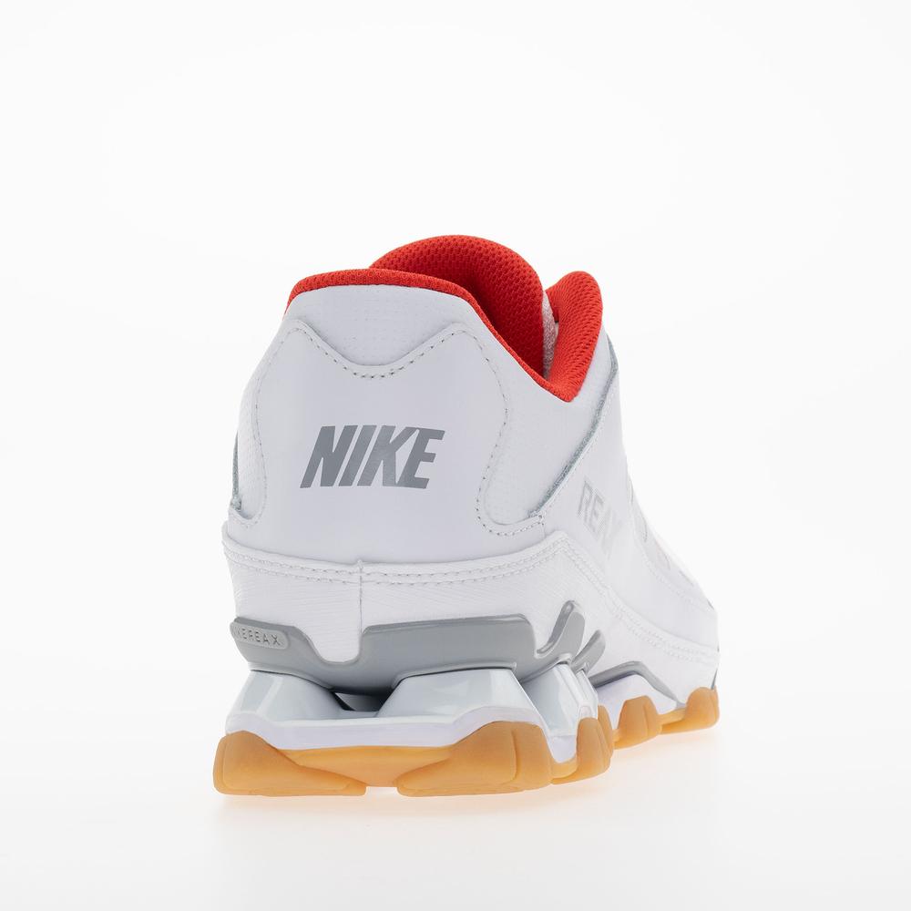 Topánky Nike Reax 8 TR Mesh 621716-103 - biele