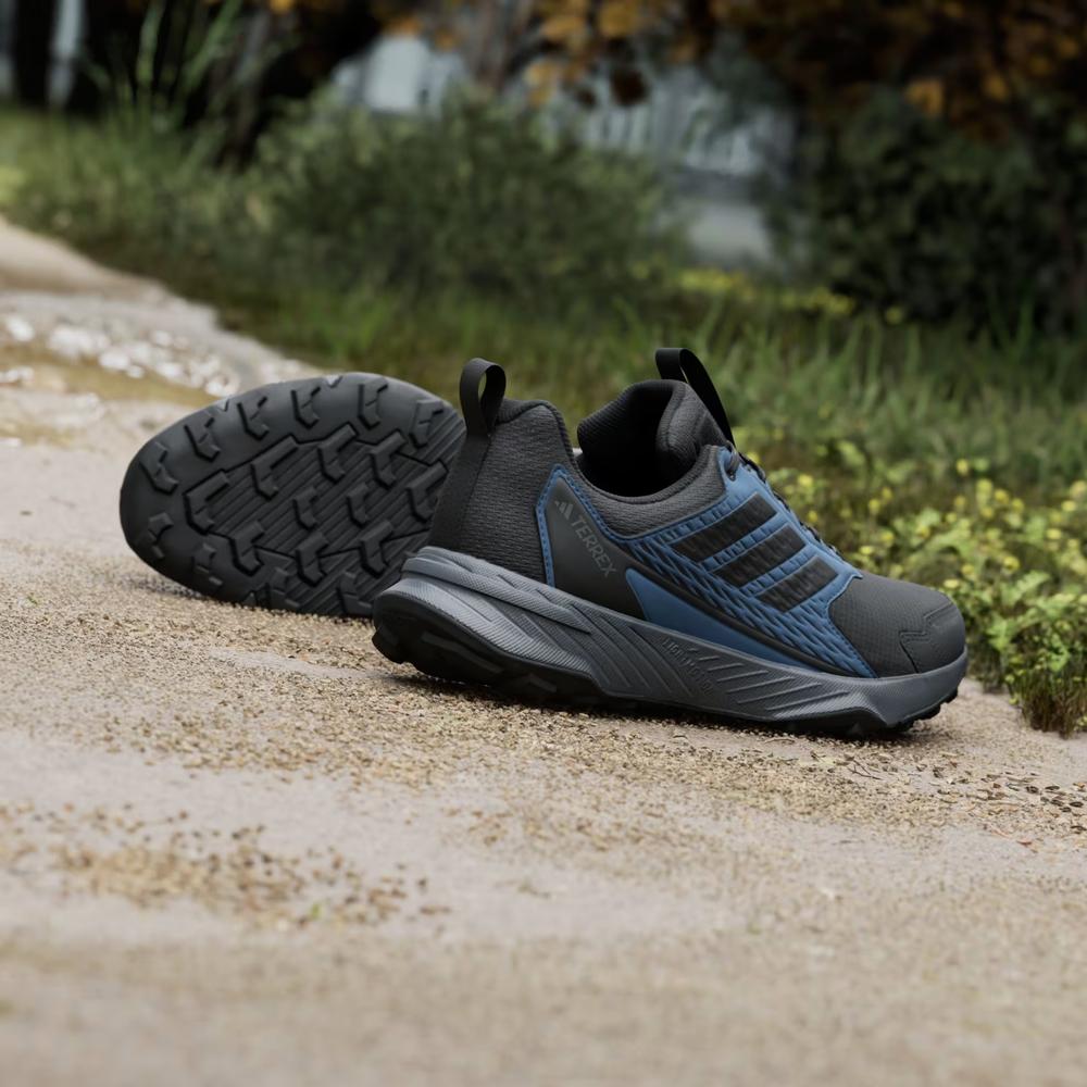 Topánky pánske adidas Terrex Tracefinder 2 Climaproof JR7769 - čierne