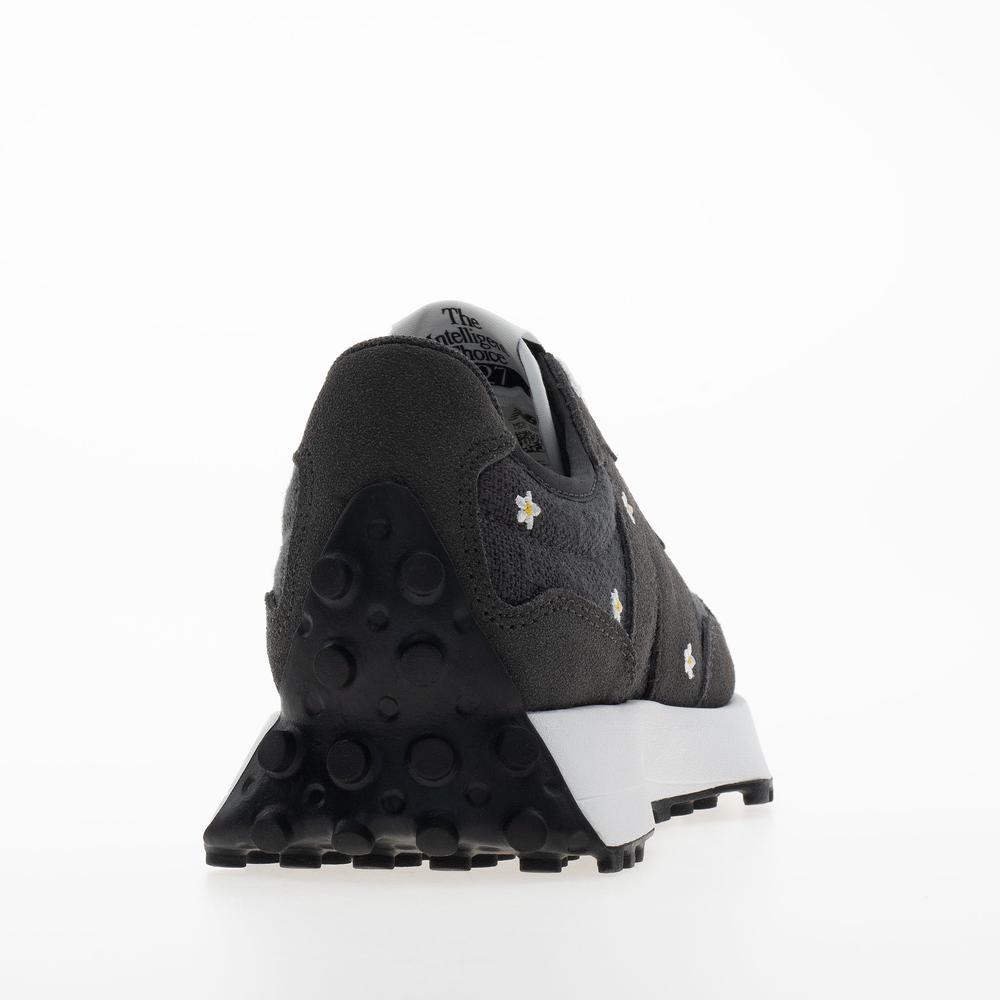 Dámske topánky New Balance WS327DCB - čierne