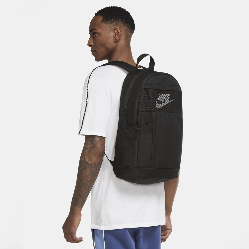 Ruksak Nike DD0562-010 - čierne