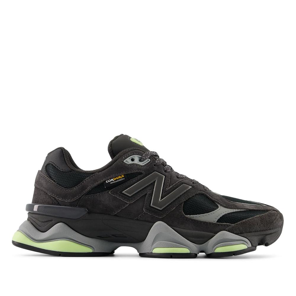 Unisex topánky New Balance U90602P8  - hnedé