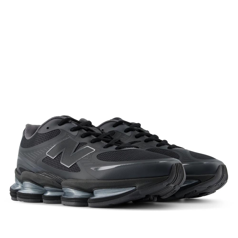 Unisex topánky New Balance U20004Y8 - čierne