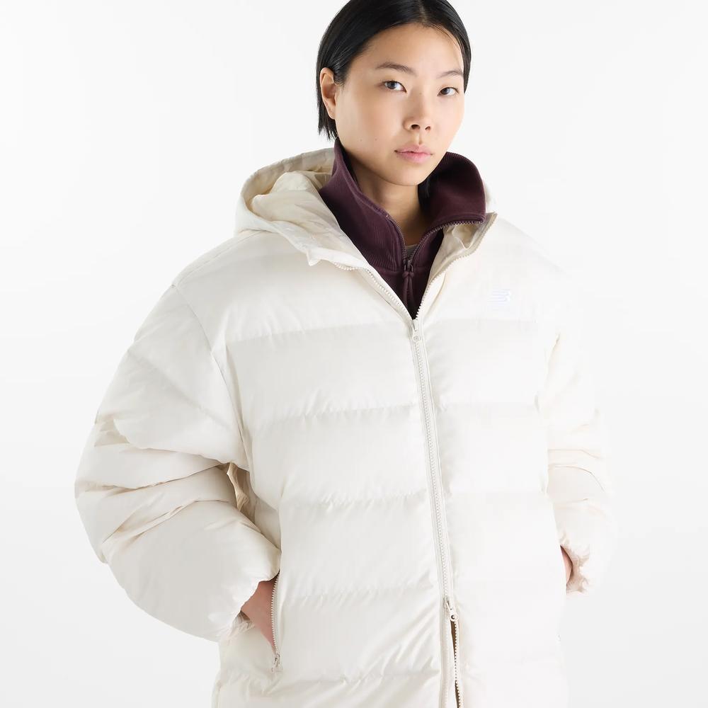 Dámská bunda New Balance Boston Long Puffer WJ62Y0KBLIN - béžové