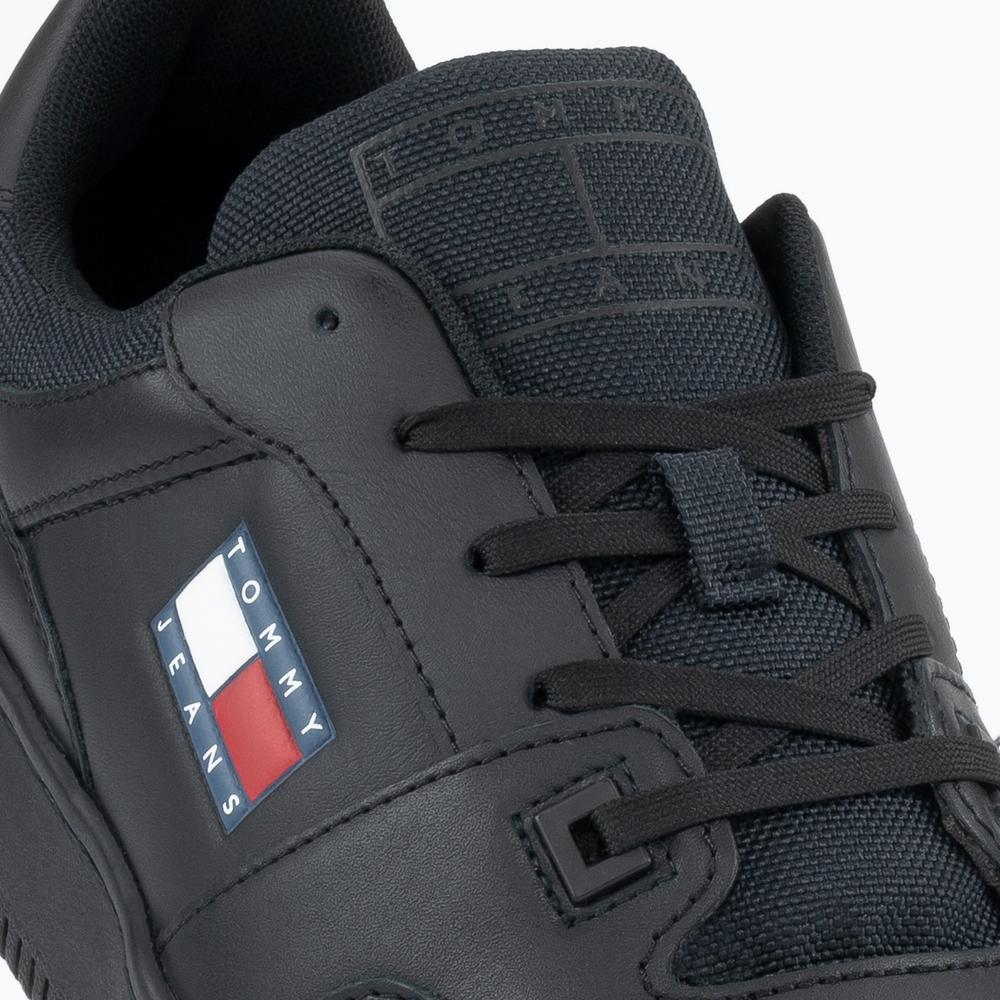 Topánky Tommy Jeans Retro Basket EM0EM00955-0GK - čierne