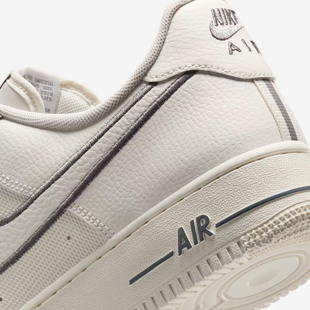 Pánske topánky Nike Air Force 1 '07 Essential IB7677-101 - biele