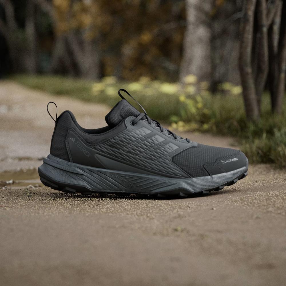 Topánky pánske adidas Terrex Tracefinder 2 Climaproof JI0274 - čierne