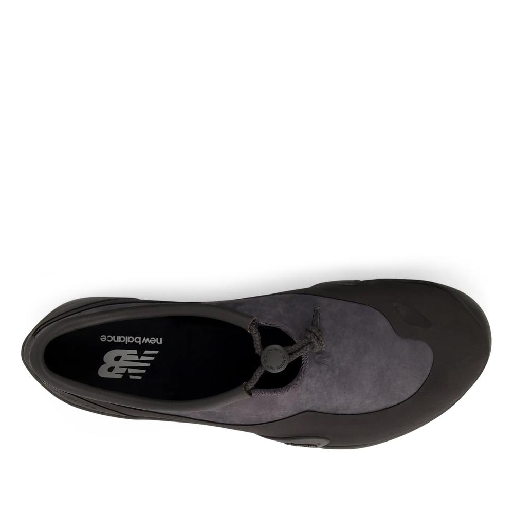 Unisex topánky New Balance Minimus MT10T364 - čierne