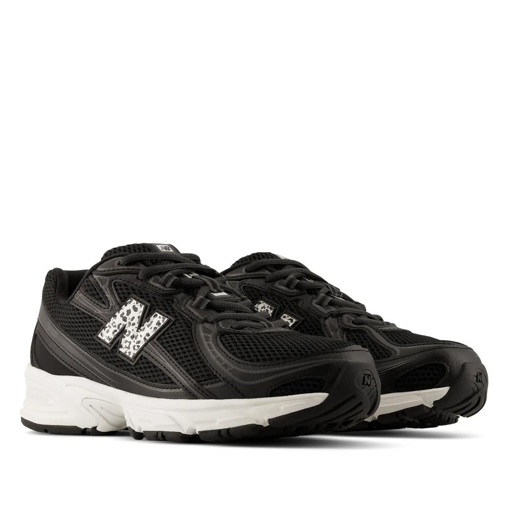 Unisex topánky New Balance U7402B2 - čierne