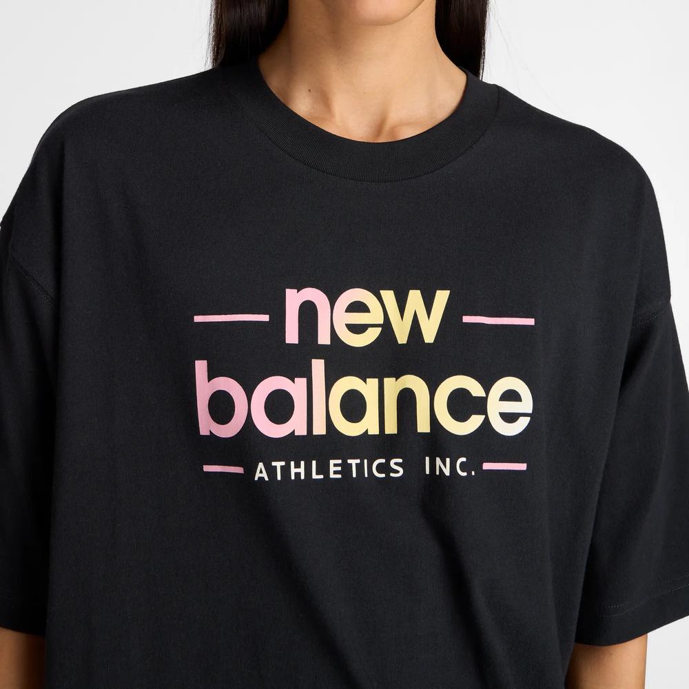 Dámske tričko New Balance WT53916BK - čierne