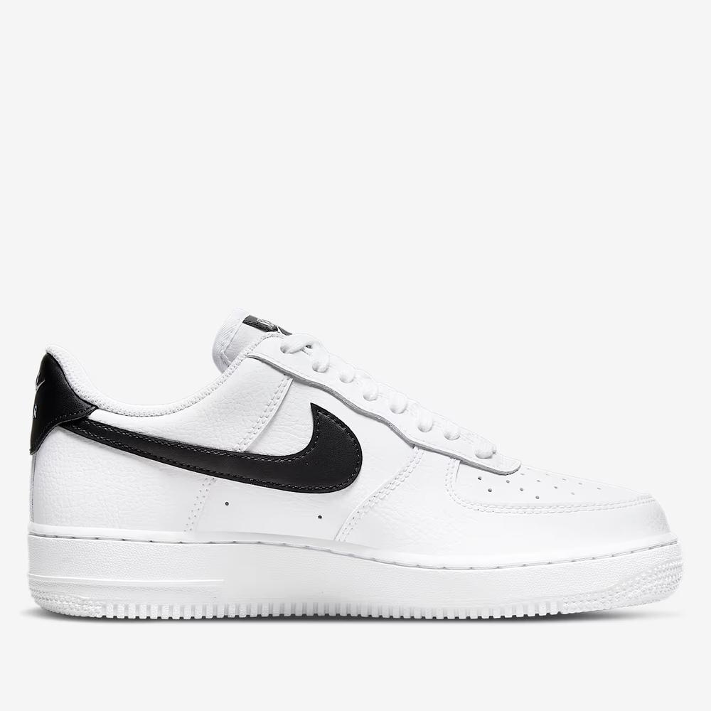 Dámske topánky Nike Air Force 1 '07 DD8959-103 - biele