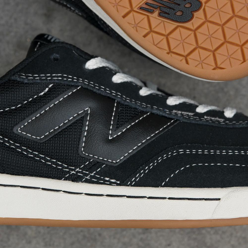 Topánky pánske New Balance Numeric UN440BCO - čierne