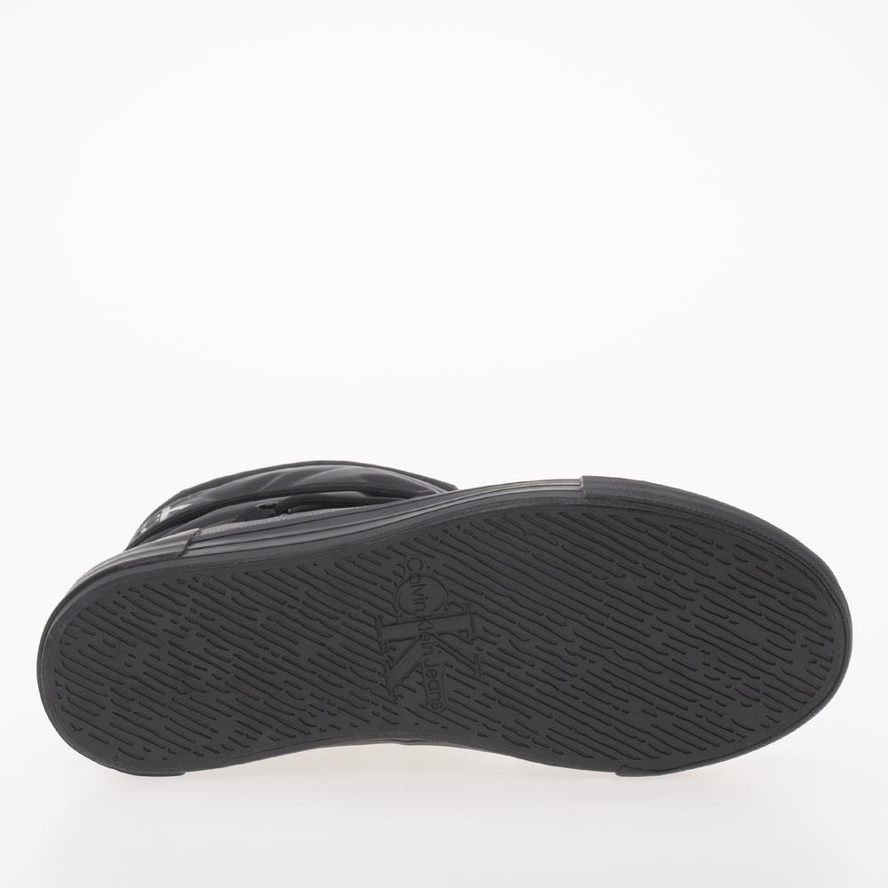 Topánky Calvin Klein Jeans Vulc Flatform Snow Boot YW0YW01591-0GJ - čierne