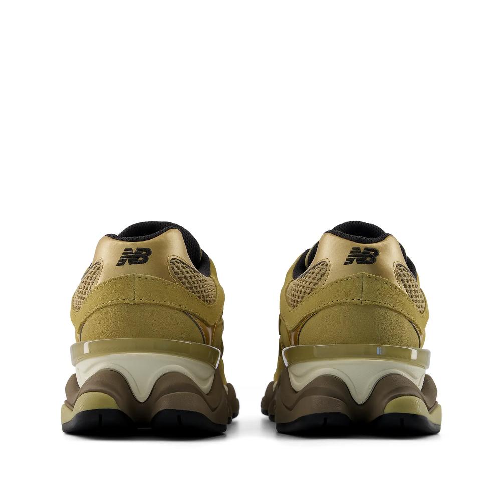 Unisex topánky New Balance U90604WC - hnedé
