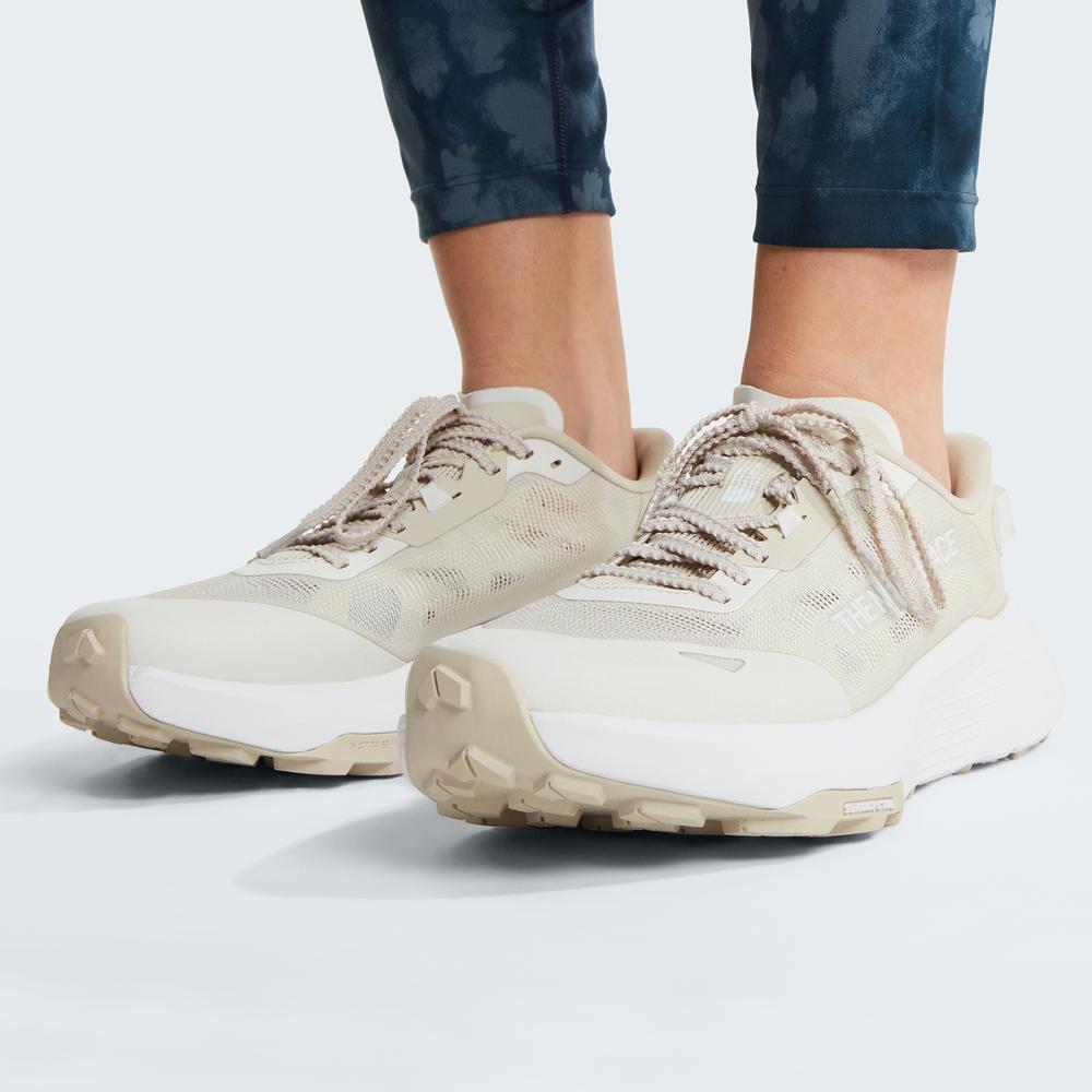 Dámske topánky The North Face Altamesa 300 V2 0A8G6CIHY1 - biele