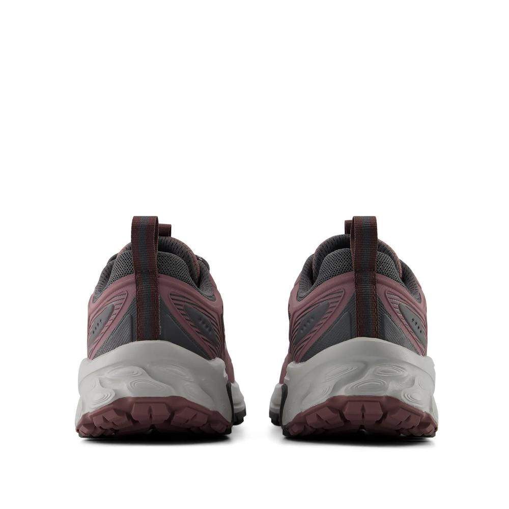 Dámske topánky New Balance 410 v9 W4102VL - bordóvé